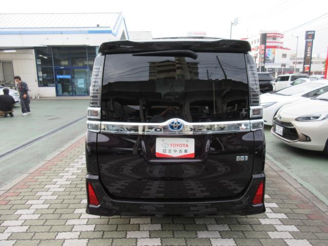 トヨタ&nbsp;ヴォクシー&nbsp;2.0 ZS&nbsp;&nbsp;愛媛県の詳細画像&nbsp;その6