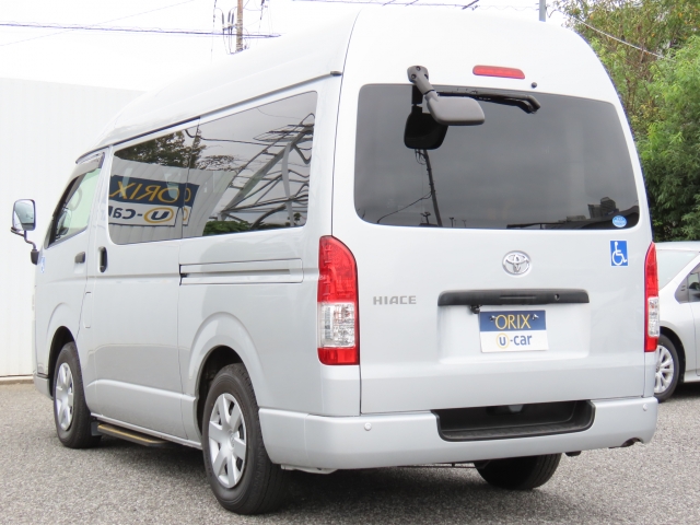 トヨタ ハイエースバン   千葉県の詳細画像 その3