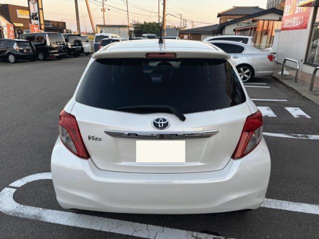 トヨタ&nbsp;ヴィッツ&nbsp;1.3 F スマイルエディション&nbsp;&nbsp;新潟県の詳細画像&nbsp;その9