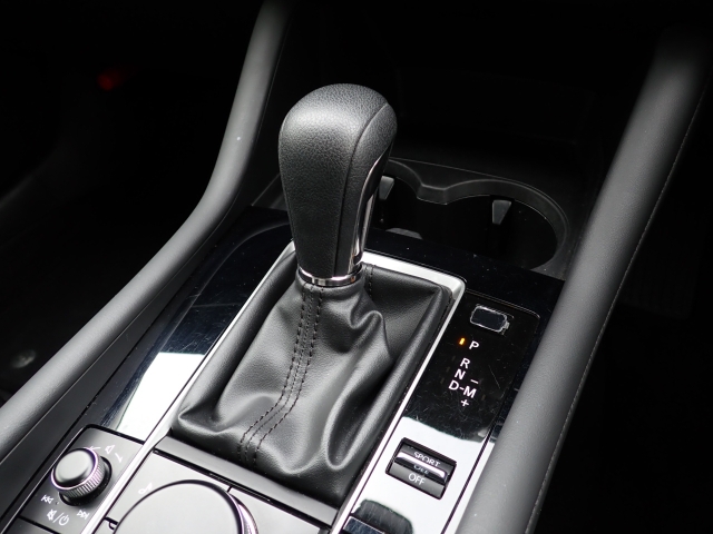 マツダ MAZDA3セダン 1.5 15C  兵庫県の詳細画像 その9