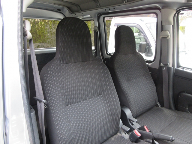 ダイハツ ハイゼットカーゴ   京都府の詳細画像 その6