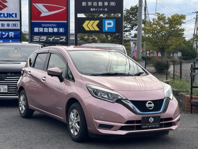 日産ノート 中古車画像