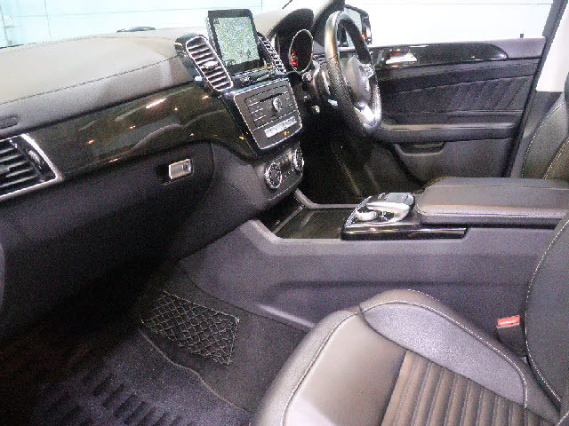 メルセデス・ベンツ GLE   埼玉県の詳細画像 その8