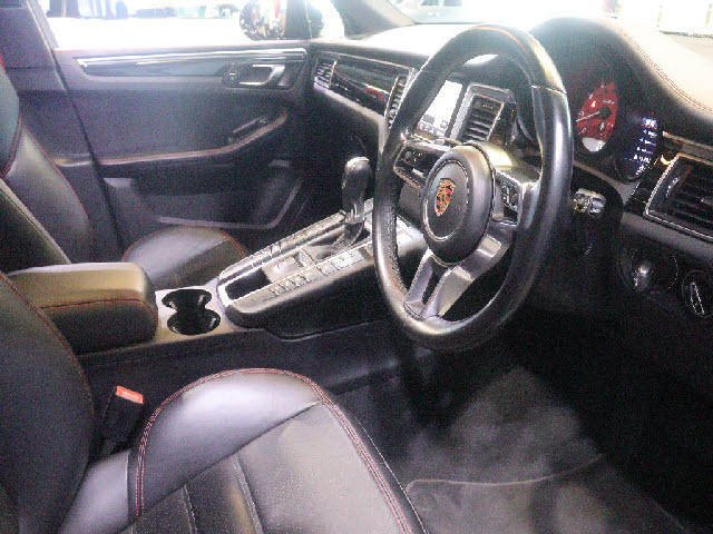 ポルシェ マカン   埼玉県の詳細画像 その7