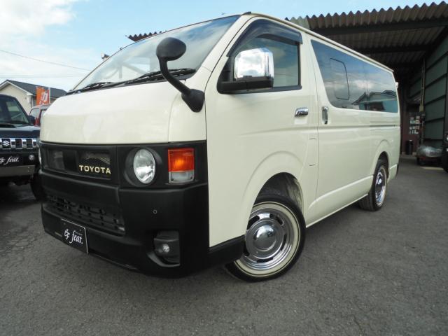 トヨタ ハイエースバン   愛媛県