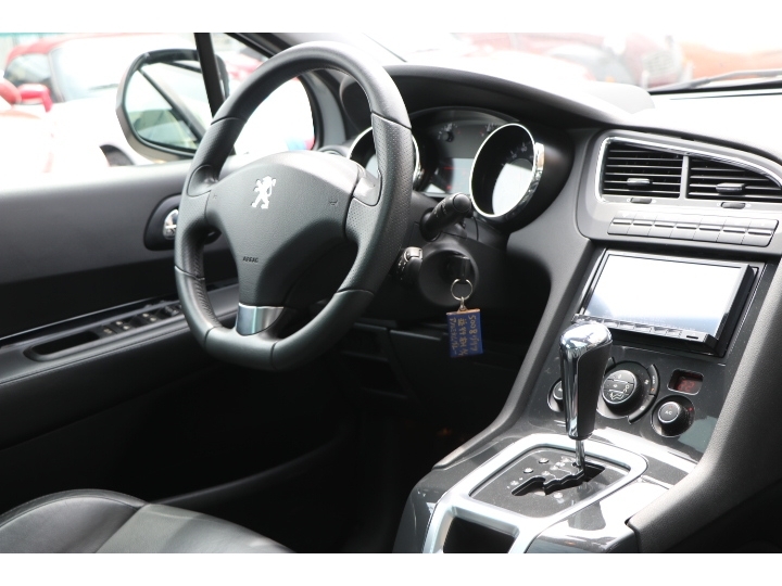 プジョー&nbsp;5008&nbsp;&nbsp;&nbsp;神奈川県の詳細画像&nbsp;その8