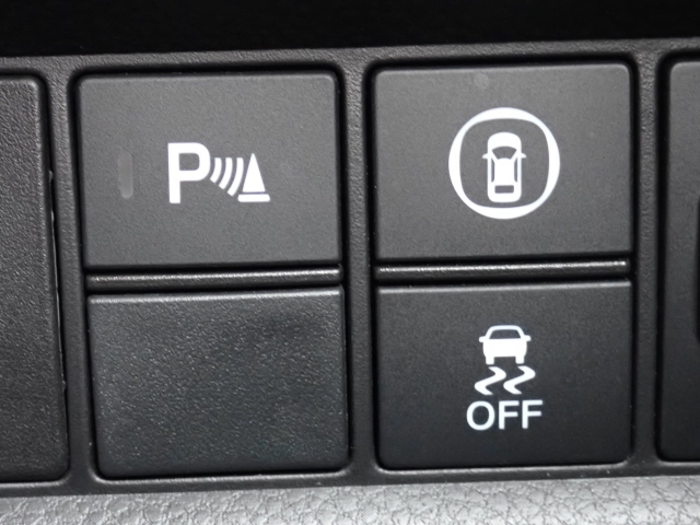 ホンダ&nbsp;フィット&nbsp;1.3 ベーシック&nbsp;&nbsp;福岡県の詳細画像&nbsp;その9