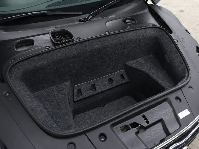 アウディ R8   東京都の詳細画像 その7