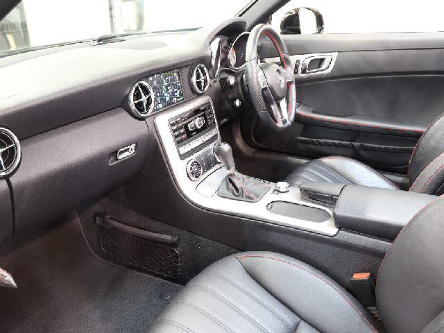 メルセデス・ベンツ SLKクラス   東京都の詳細画像 その2