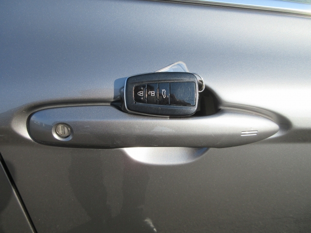 トヨタ カムリハイブリッド   宮城県の詳細画像 その8