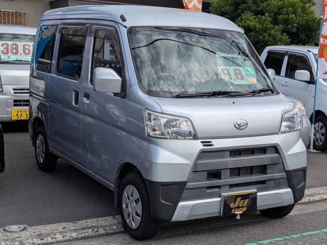 ダイハツ ハイゼットカーゴ   愛媛県の詳細画像 その3