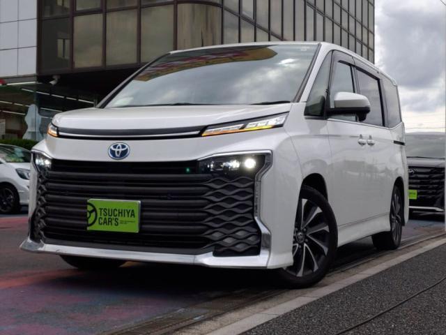 トヨタ ヴォクシー   東京都