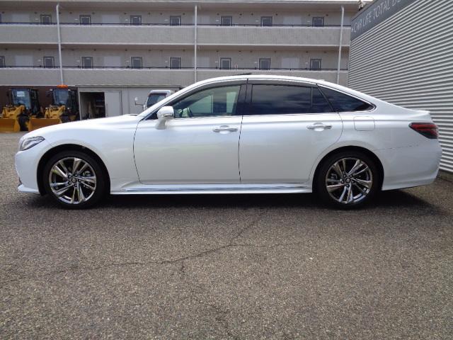 トヨタ クラウンハイブリッド   新潟県の詳細画像 その3