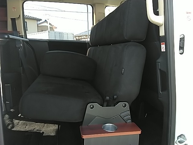 三菱 デリカD：5   愛知県の詳細画像 その7