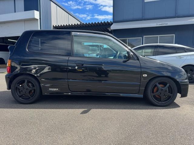 スズキ アルトワークス   愛媛県の詳細画像 その3