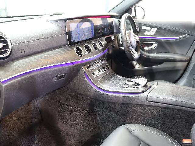 メルセデス・ベンツ Eクラス E300 アバンギャルド スポーツ  東京都の詳細画像 その2
