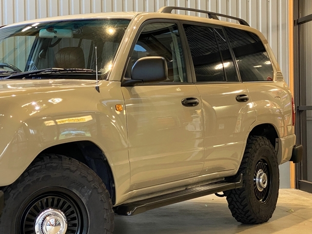 トヨタ ランドクルーザー200   東京都の詳細画像 その8