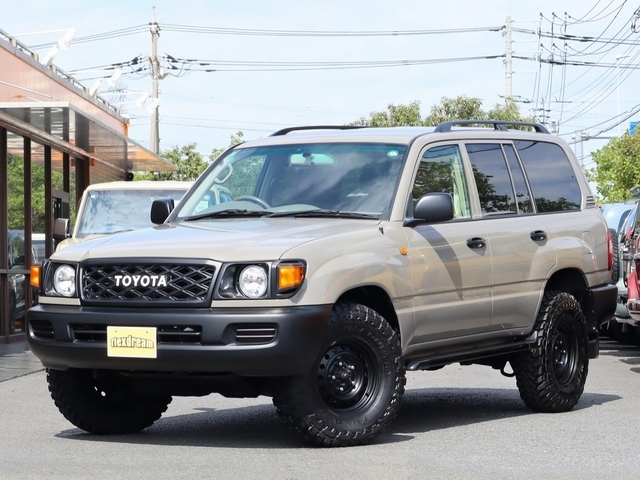 トヨタ ランドクルーザー200   神奈川県