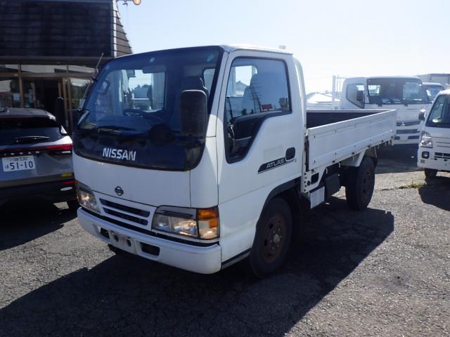 日産 アトラス   埼玉県