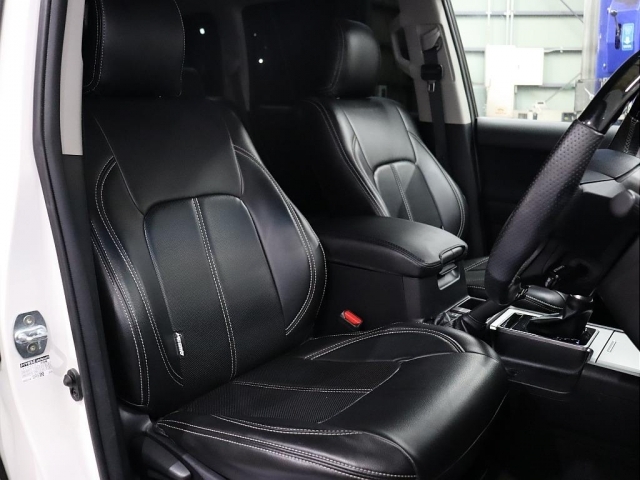 トヨタ ランドクルーザープラド   埼玉県の詳細画像 その3