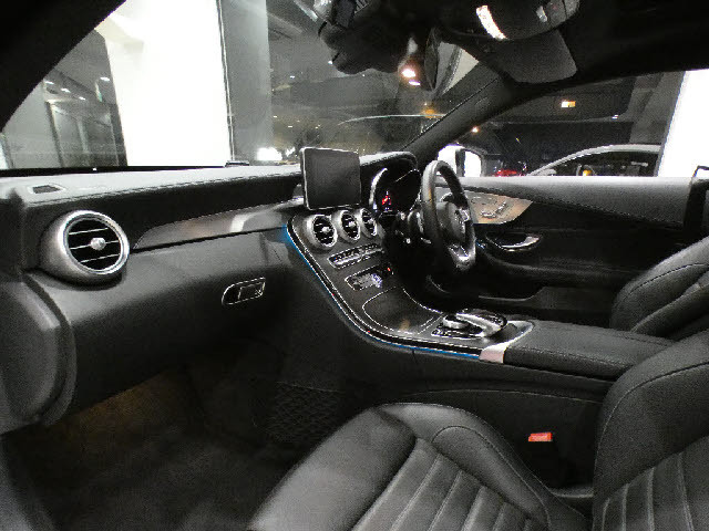 メルセデス・ベンツ&nbsp;Cクラス&nbsp;&nbsp;&nbsp;神奈川県の詳細画像&nbsp;その3