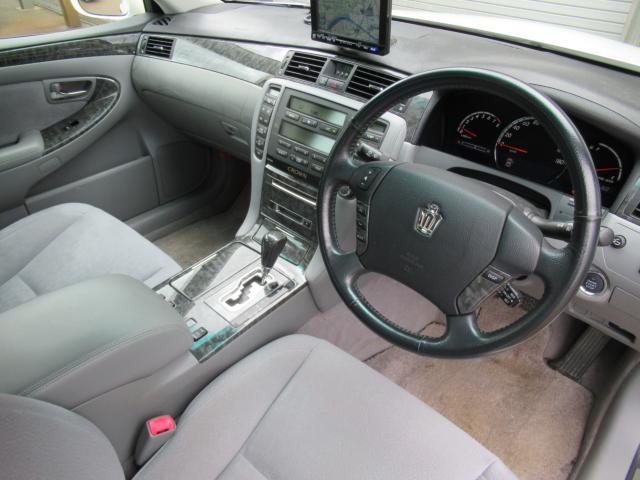 トヨタ クラウン   新潟県の詳細画像 その7