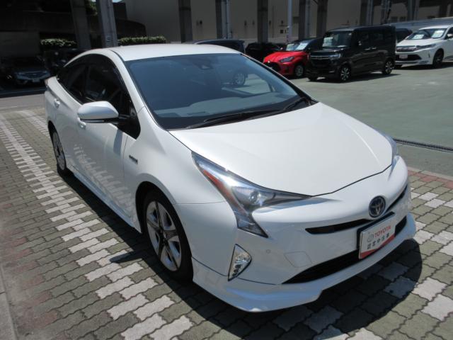 トヨタ プリウス 1.8 A ツーリングセレクション  愛媛県の詳細画像 その3
