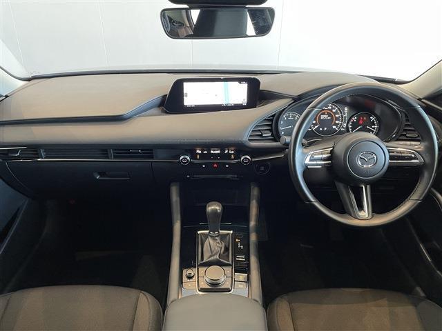 マツダ MAZDA3セダン   福岡県の詳細画像 その3