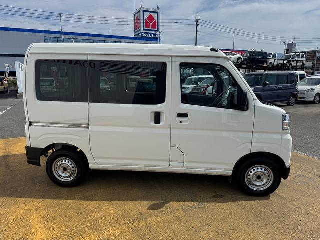 ダイハツ ハイゼットカーゴ   福岡県の詳細画像 その8