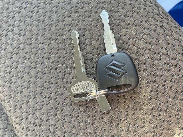 スズキ エブリイ   長野県の詳細画像 その4