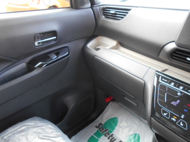 三菱 デリカミニ 660 G  福島県の詳細画像 その5