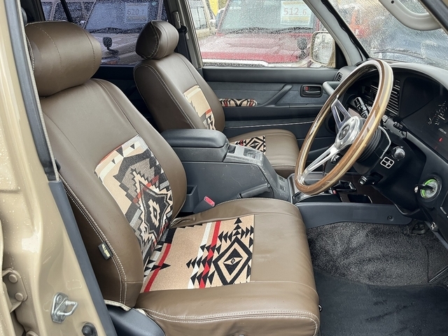 トヨタ ランドクルーザー200   埼玉県の詳細画像 その7