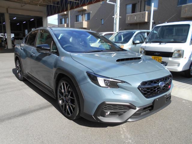 スバル WRX S4   愛媛県の詳細画像 その4