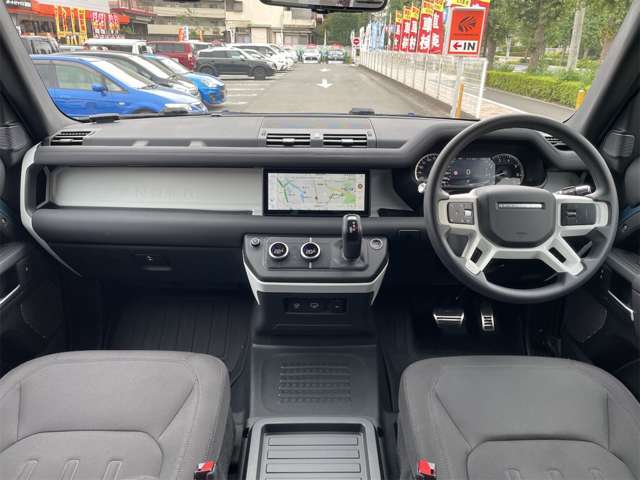 ランドローバー ディフェンダー   東京都の詳細画像 その2