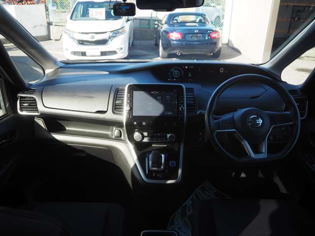 日産 セレナ 1.2 e-POWER ハイウェイスター V  新潟県の詳細画像 その6