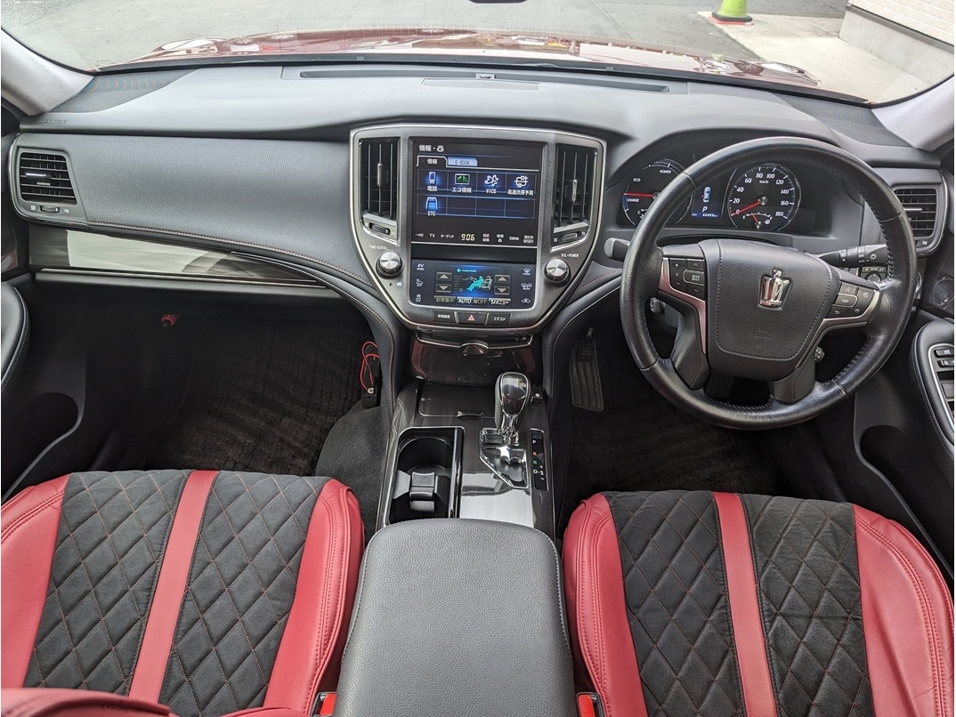 トヨタ クラウンハイブリッド   岩手県の詳細画像 その2