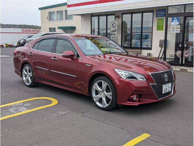 トヨタ クラウンハイブリッド   岩手県の詳細画像 その4