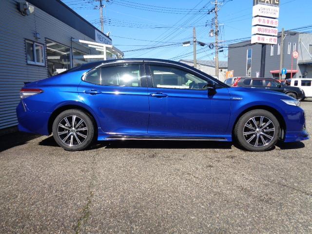 トヨタ カムリハイブリッド   新潟県の詳細画像 その5