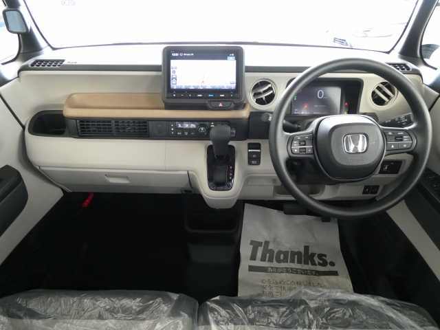 ホンダ N-BOX   沖縄県の詳細画像 その2