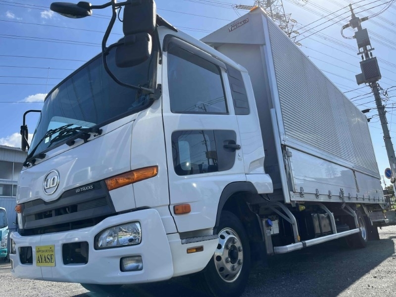 日産 コンドル   神奈川県