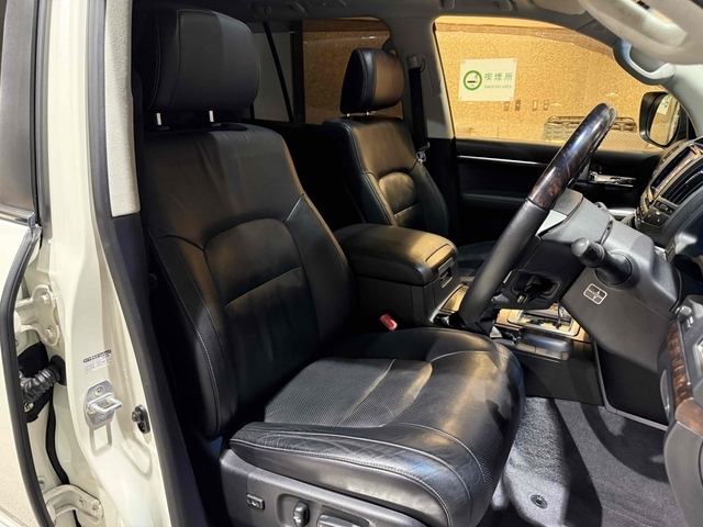 トヨタ ランドクルーザー200   宮城県の詳細画像 その8