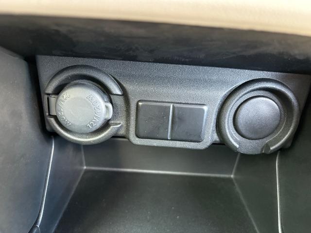 スズキ スイフト   岡山県の詳細画像 その8