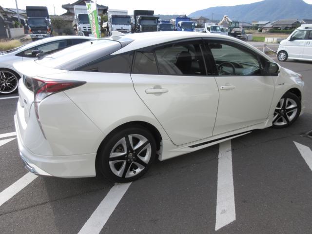トヨタ プリウス 1.8 S ツーリングセレクション  香川県の詳細画像 その6