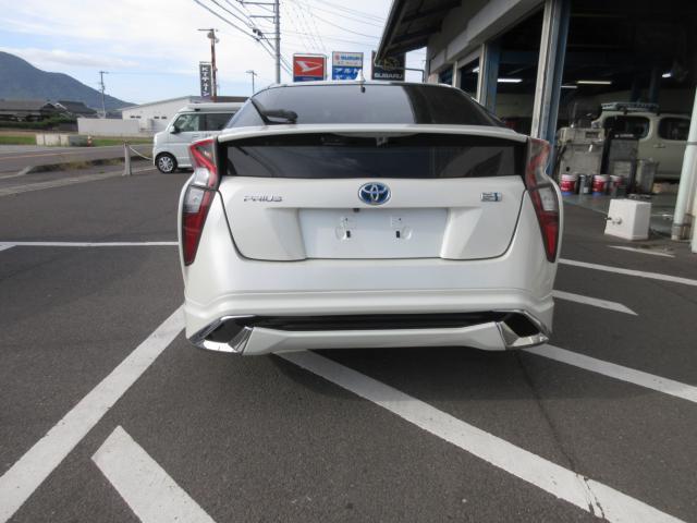 トヨタ プリウス 1.8 S ツーリングセレクション  香川県の詳細画像 その8