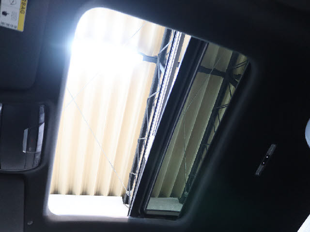 メルセデス・ベンツ Cクラス   東京都の詳細画像 その9