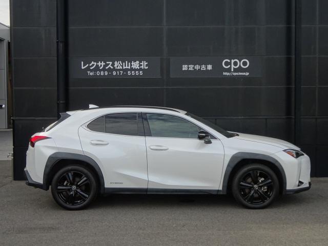 レクサス UX 250h アーバン エレガンス  愛媛県の詳細画像 その7