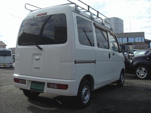 ダイハツ ハイゼットカーゴ   新潟県の詳細画像 その2