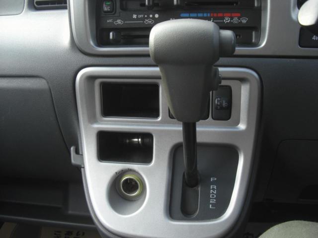 ダイハツ ハイゼットカーゴ   新潟県の詳細画像 その9