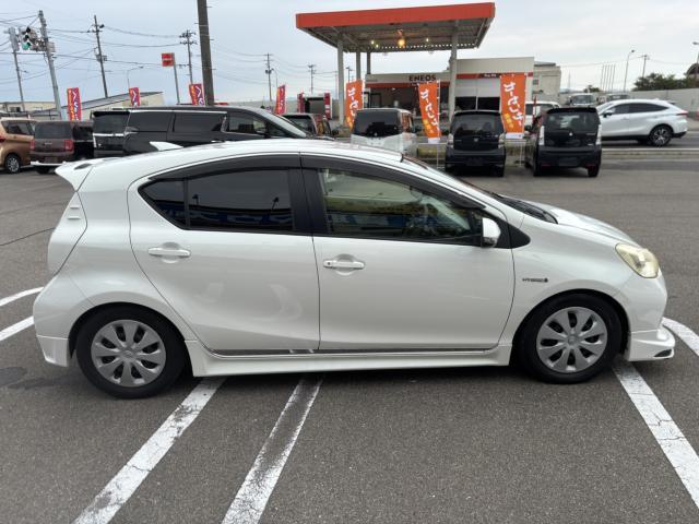 トヨタ&nbsp;アクア&nbsp;1.5 S&nbsp;&nbsp;新潟県の詳細画像&nbsp;その4