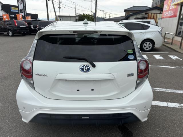 トヨタ&nbsp;アクア&nbsp;1.5 S&nbsp;&nbsp;新潟県の詳細画像&nbsp;その7